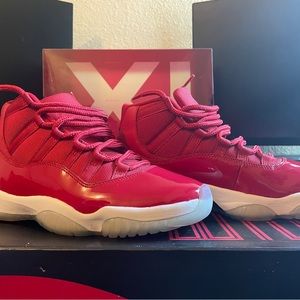Jordan 11s